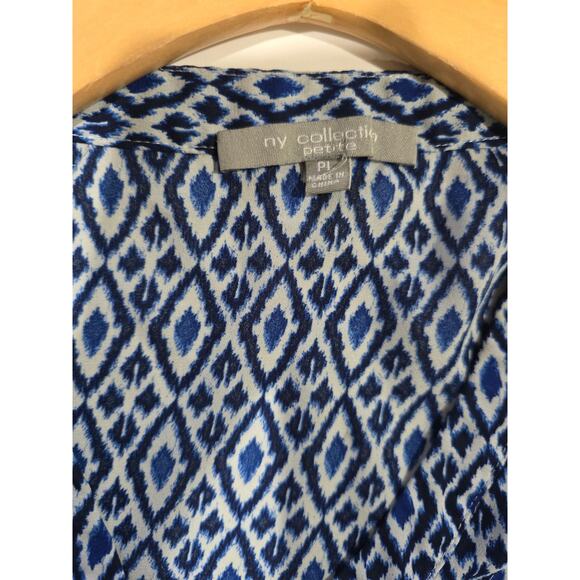 NY Collection Petite Blue Geometric Zip Front Blouse – PL, gently used - Picture 7 of 8